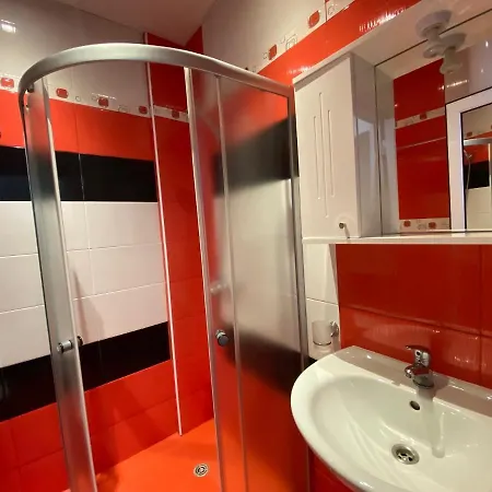 아파트 Admiral Plaza C52 Sunny *