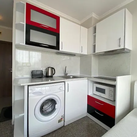 Apartment Admiral Plaza C52 Sunny