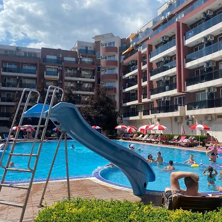 Апартаменты Admiral Plaza C52 Sunny