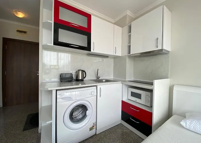 Lägenhet Admiral Plaza C52 Sunny