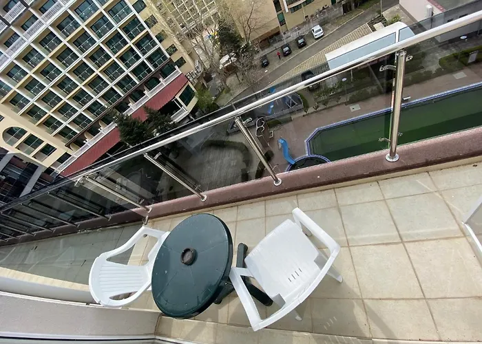 Admiral Plaza C52 Sunny Slăntjev Brjag